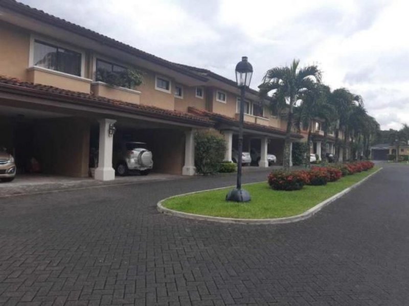 Foto Casa en Venta en SantaAnaPozos, Santa Ana, San José - ¢ 145.000.000 - CAV32043 - BienesOnLine