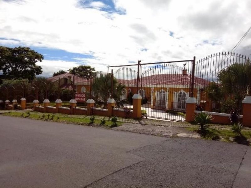 Foto Casa en Venta en EscazuCentro, Escazú, San José - ¢ 530.000.000 - CAV36440 - BienesOnLine