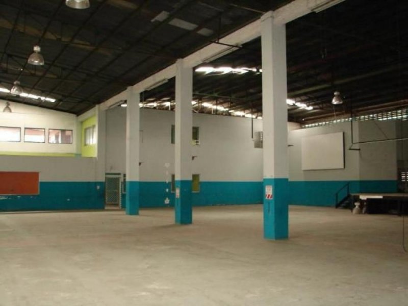 Foto Bodega en Alquiler en Guadalupe, Goicoechea, San José - U$D 8.000 - BOA27583 - BienesOnLine