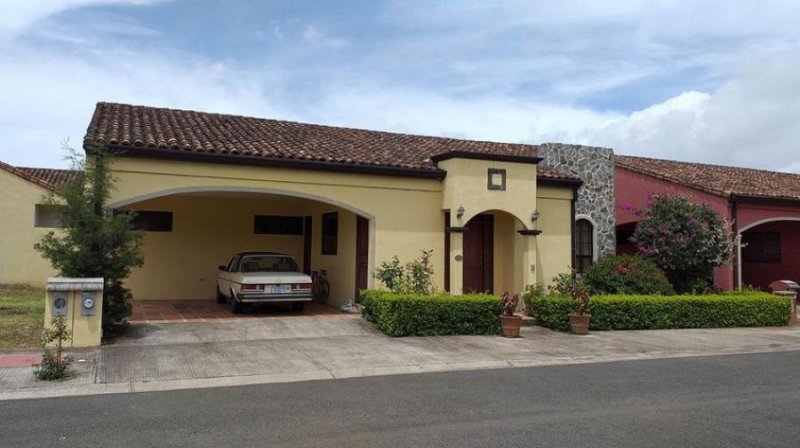 Foto Casa en Venta en ElGuarcoElTejar, El Guarco, Cartago - ¢ 175.000.000 - CAV35087 - BienesOnLine