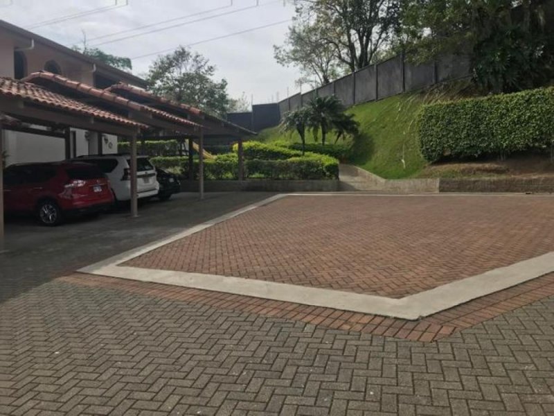 Foto Casa en Venta en SanRafaelEscazu, Escazú, San José - ¢ 70.000.000 - CAV33830 - BienesOnLine