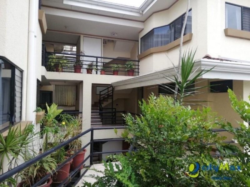 Foto Apartamento en Alquiler en Pavas, San José - U$D 800 - APA18521 - BienesOnLine