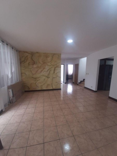 Foto Casa en Venta en Sabanilla, Sabanilla, San José - U$D 285.000 - CAV65879 - BienesOnLine