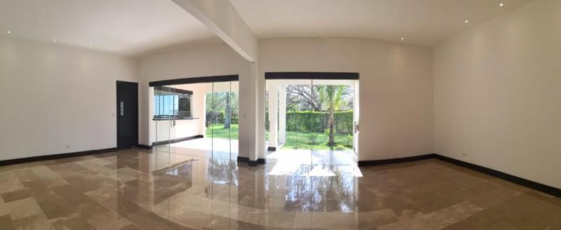 Foto Casa en Venta en Rio Oro, Santa Ana, San José - U$D 900.000 - CAV14810 - BienesOnLine