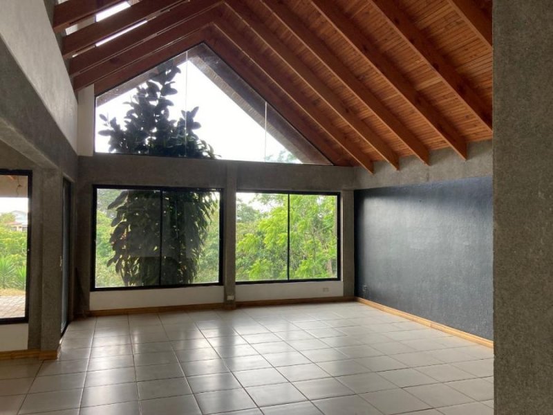 Casa en Venta en Tres Ríos San Ramón, Cartago