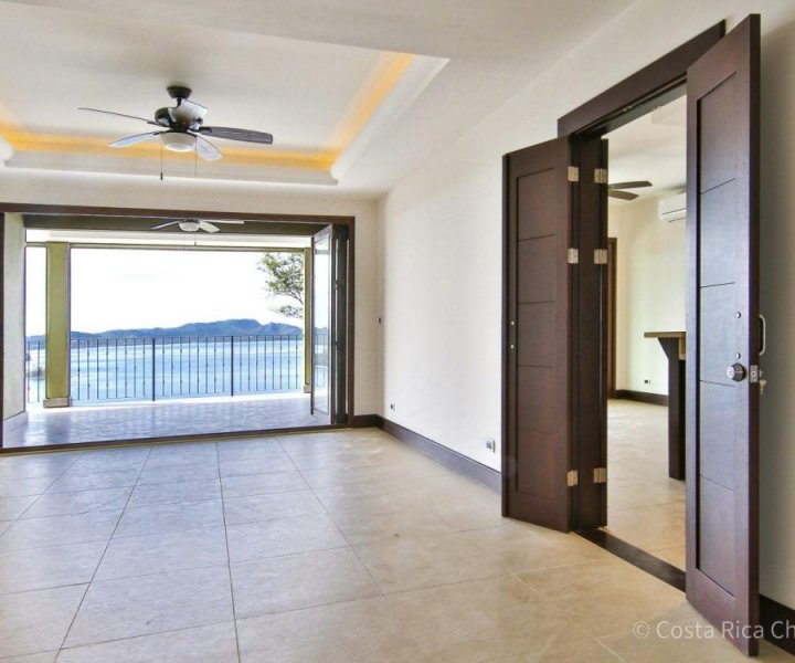 Foto Condo en Venta en Tempate, Guanacaste - U$D 1.102.500 - COV38431 - BienesOnLine