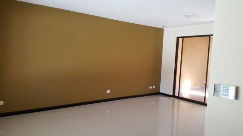 Foto Casa en Venta en El Tejar, Cartago - ¢ 350.000 - CAV7804 - BienesOnLine