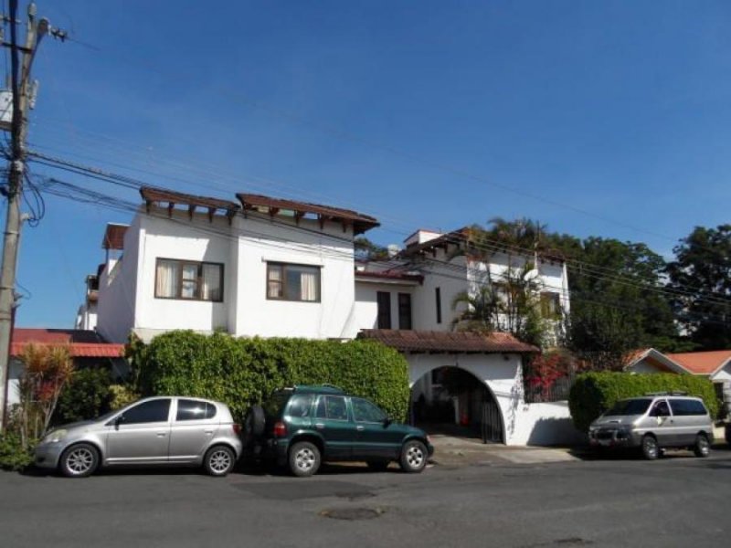 Foto Casa en Alquiler en Barrio Dent, Montes de Oca, San José - U$D 1.100 - CAA20787 - BienesOnLine