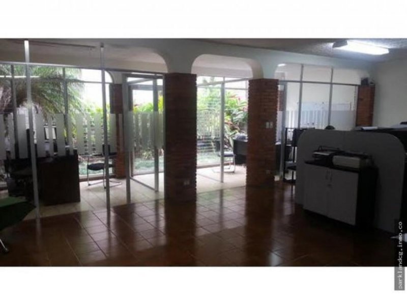 Edificio en Venta en Barrio Dent, para inversionista, 5PDC7190259