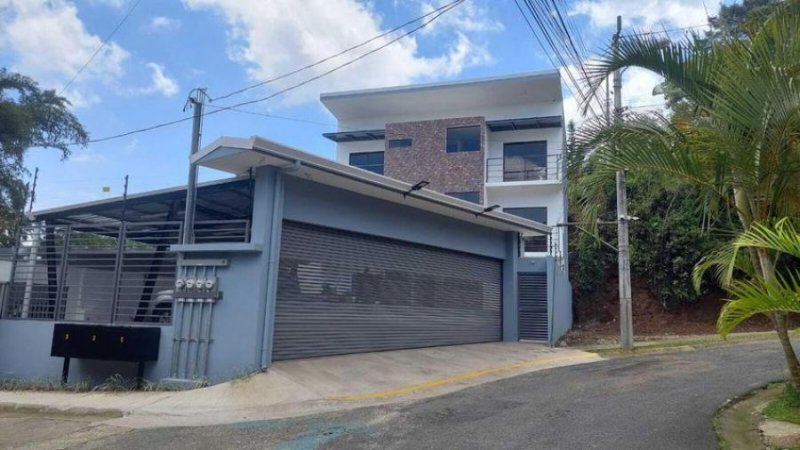 Foto Edificio en Venta en Montes de Oca, San José - U$D 340.000 - EDV68399 - BienesOnLine