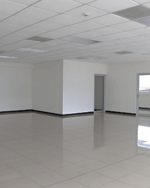 Foto Oficina en Alquiler en Pavas, San José - U$D 6.316 - OFA93182 - BienesOnLine