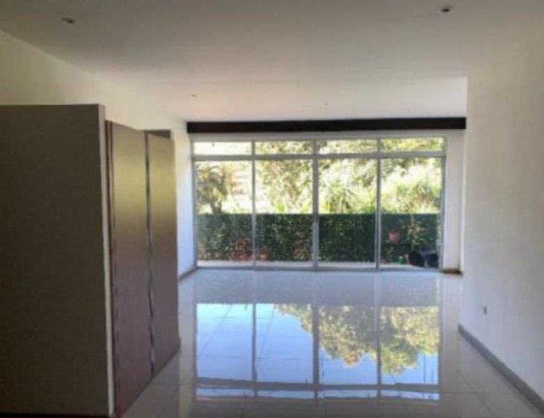 Foto Apartamento en Venta en Piedades, San José - U$D 121.382 - APV78244 - BienesOnLine