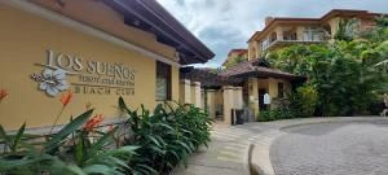 Foto Casa en Venta en Garabito, Puntarenas - U$D 625.000 - CAV39632 - BienesOnLine