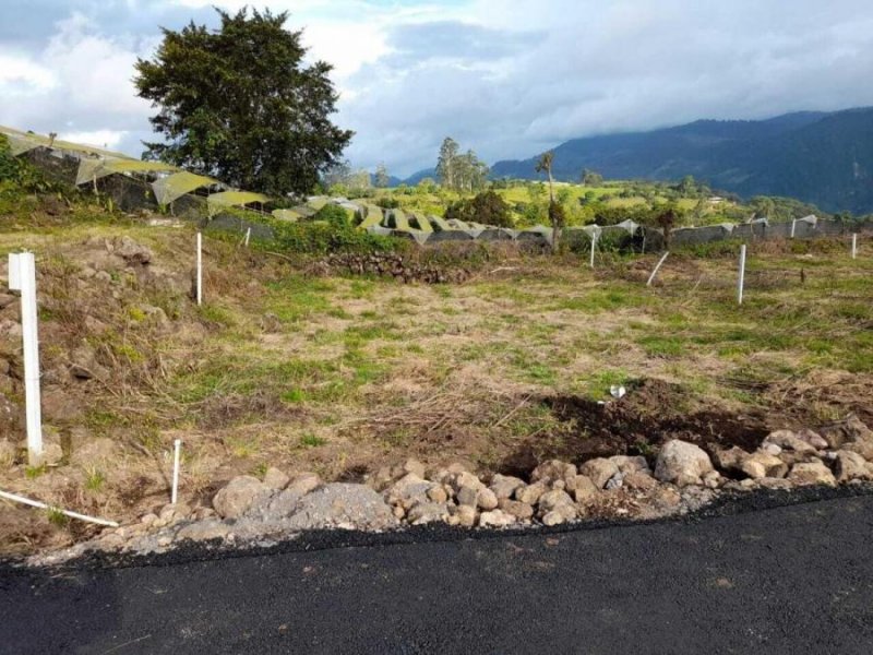 Foto Terreno en Venta en AlvaradoCervantes, Alvarado, Cartago - U$D 24.200 - TEV55080 - BienesOnLine