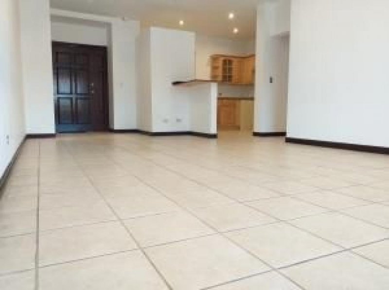 Foto Apartamento en Venta en Escazú, Escazú, San José - U$D 130.000 - APV21475 - BienesOnLine