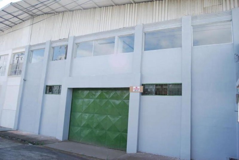 Foto Local en Alquiler en SantaAnaPozos, Santa Ana, San José - U$D 1.750 - LOA25778 - BienesOnLine