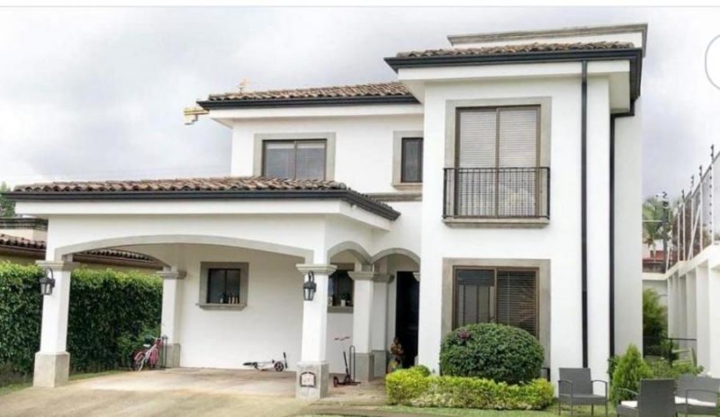 Foto Casa en Venta en La Ribera, Belén, Heredia - U$D 460.000 - CAV108203 - BienesOnLine