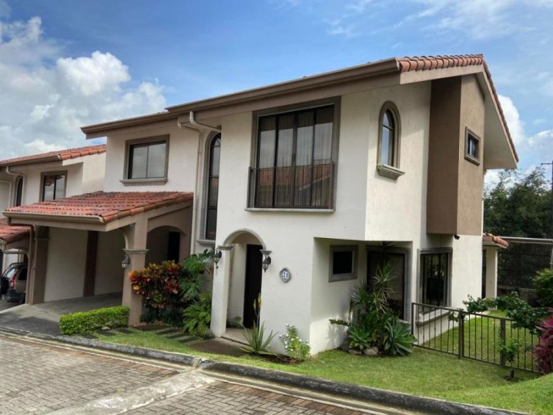 Foto Casa en Venta en Guachipelín, Escazú, San José - U$D 235.000 - CAV32499 - BienesOnLine