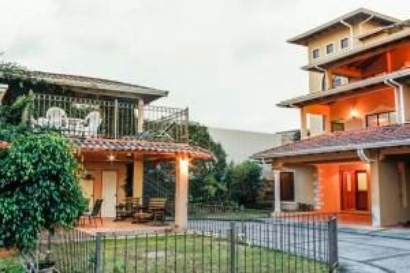 Foto Casa en Venta en Curridabat, San José - U$D 260.000 - CAV27900 - BienesOnLine