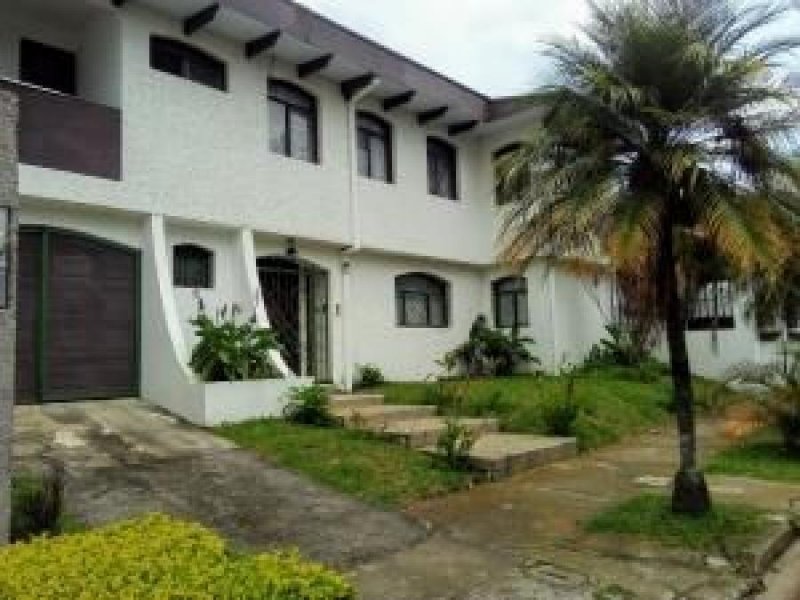 Foto Casa en Alquiler en San José, San José - U$D 1.800 - CAA28779 - BienesOnLine