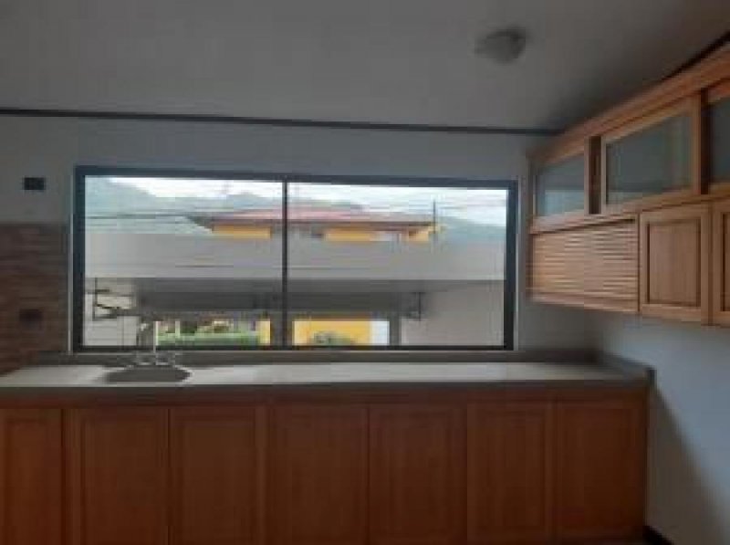 Foto Casa en Venta en Cartago, Cartago - U$D 92.500 - CAV28456 - BienesOnLine