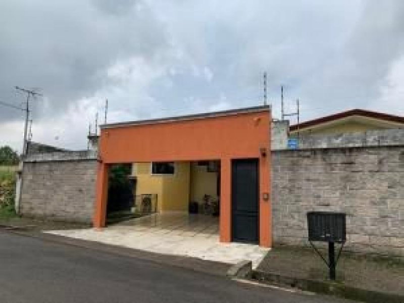 Foto Casa en Venta en Alajuela, Alajuela - U$D 376.000 - CAV34426 - BienesOnLine