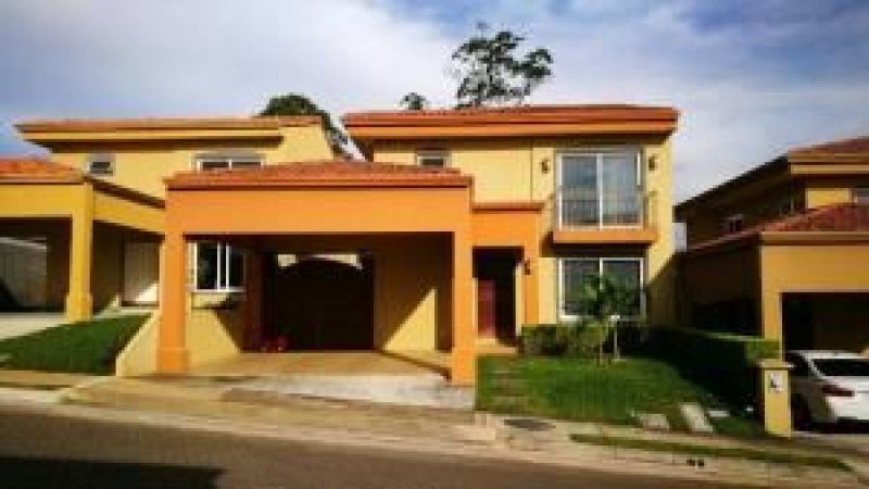 Foto Casa en Venta en Flores, Heredia - U$D 255.000 - CAV34309 - BienesOnLine