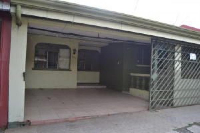 Foto Casa en Venta en Heredia, Heredia - U$D 98.900 - CAV34585 - BienesOnLine