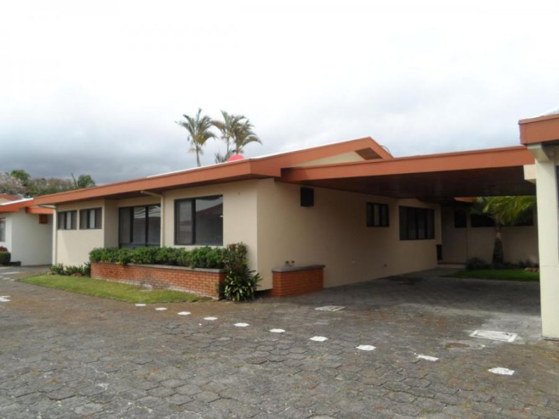 Foto Casa en Venta en Moravia, San José - U$D 350.000 - CAV15615 - BienesOnLine