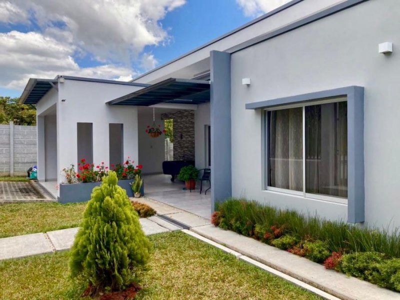 Casa en Venta en Buenos Aires Palmares, Alajuela