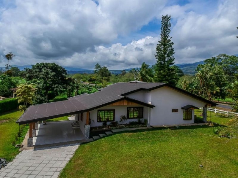 Foto Casa en Venta en Venecia, Alajuela - U$D 239.000 - CAV18620 - BienesOnLine