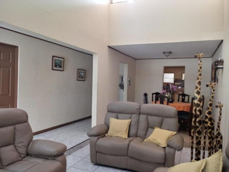 Foto Casa en Venta en Moravia, San José - U$D 109.000 - CAV15685 - BienesOnLine