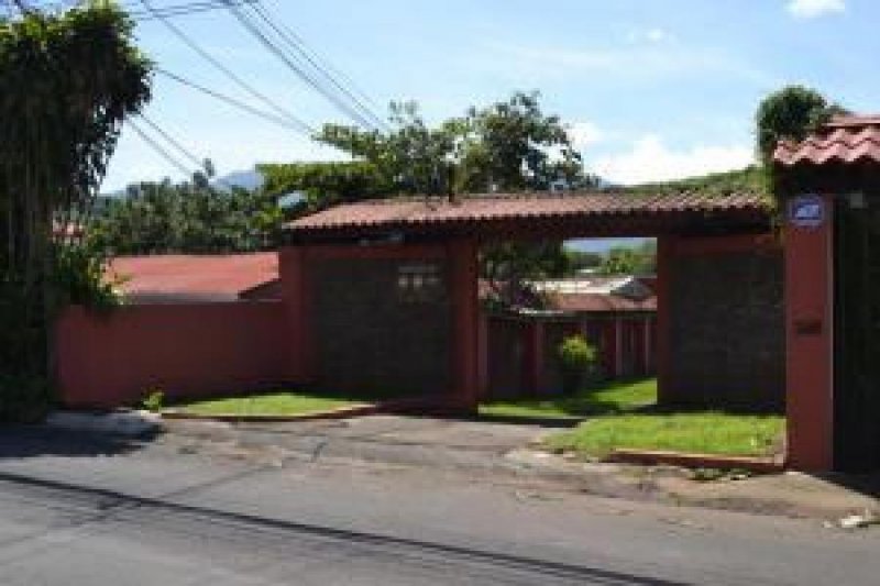 Foto Local en Venta en Santa Ana, San José - U$D 600.000 - LOV26892 - BienesOnLine