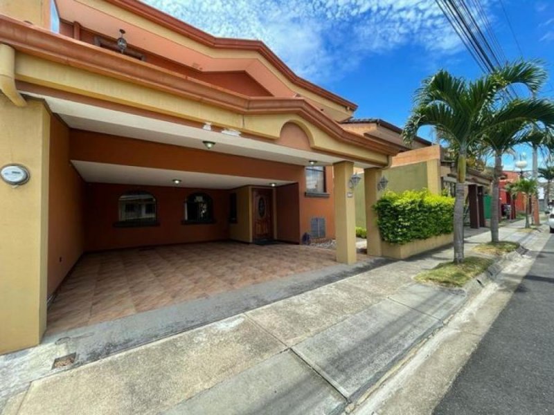 Foto Casa en Venta en Flores, Heredia - U$D 290.000 - CAV48795 - BienesOnLine