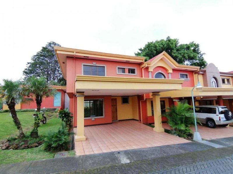 Foto Casa en Venta en Montes de Oca, San José - U$D 156.000 - CAV20378 - BienesOnLine