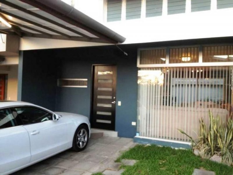 Foto Casa en Venta en Santa Ana, San José - U$D 165.000 - CAV2674 - BienesOnLine