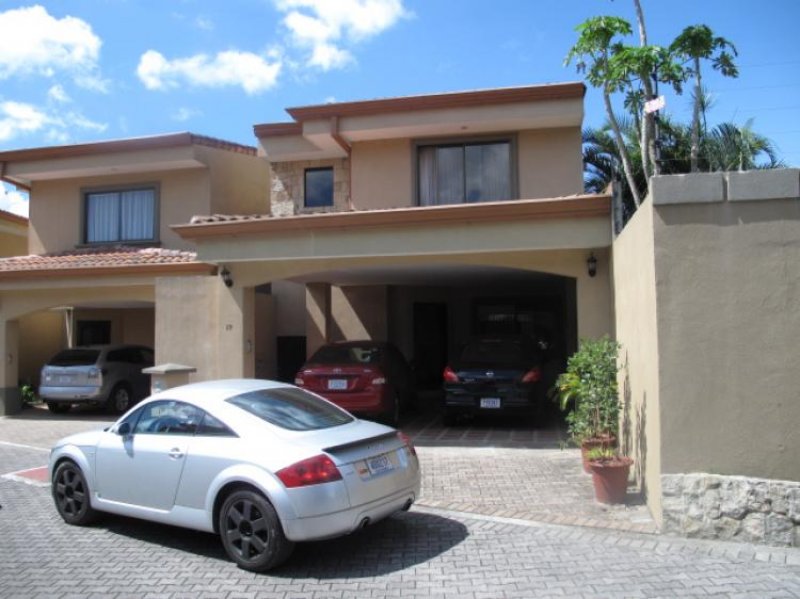 Foto Casa en Venta en Montes de Oca, San José - U$D 258.000 - CAV1451 - BienesOnLine