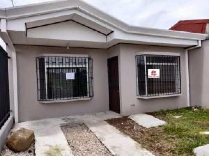 Foto Casa en Venta en Cartago, Cartago - U$D 72.000 - CAV28290 - BienesOnLine