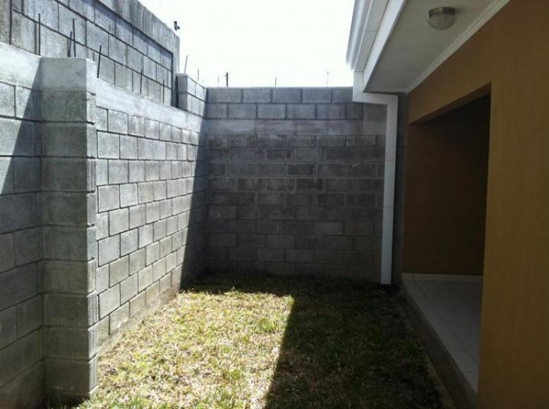 Foto Casa en Venta en Heredia, Heredia - ¢ 65.000.000 - CAV3654 - BienesOnLine