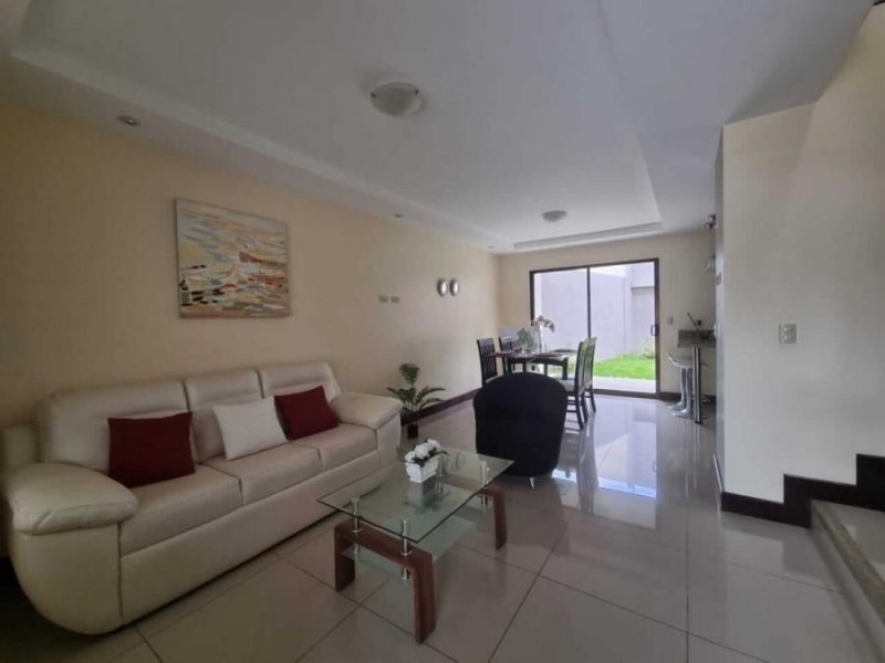 Foto Casa en Venta en Moravia, San José - U$D 196.000 - CAV51485 - BienesOnLine