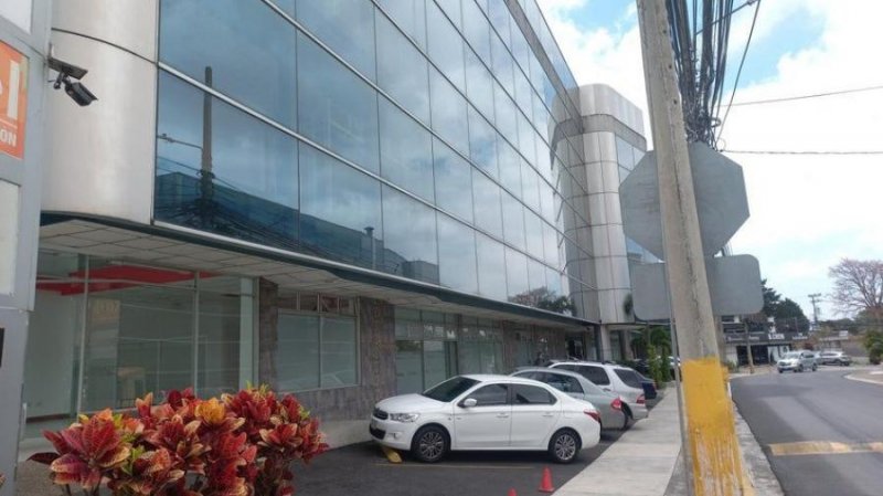 Foto Local en Alquiler en Curridabat, San José - U$D 2.034 - LOA70977 - BienesOnLine