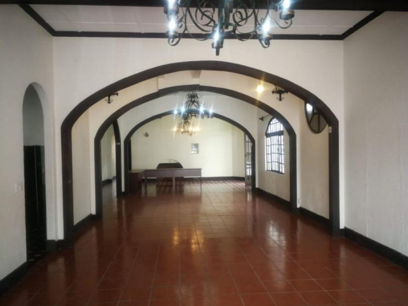 Foto Local en Alquiler en San Pedro, Montes de Oca, San José - U$D 4.000 - LOA44706 - BienesOnLine