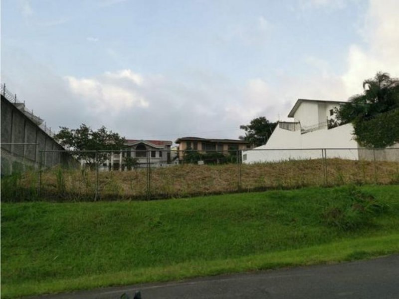 Terreno en Venta en  Heredia, Heredia