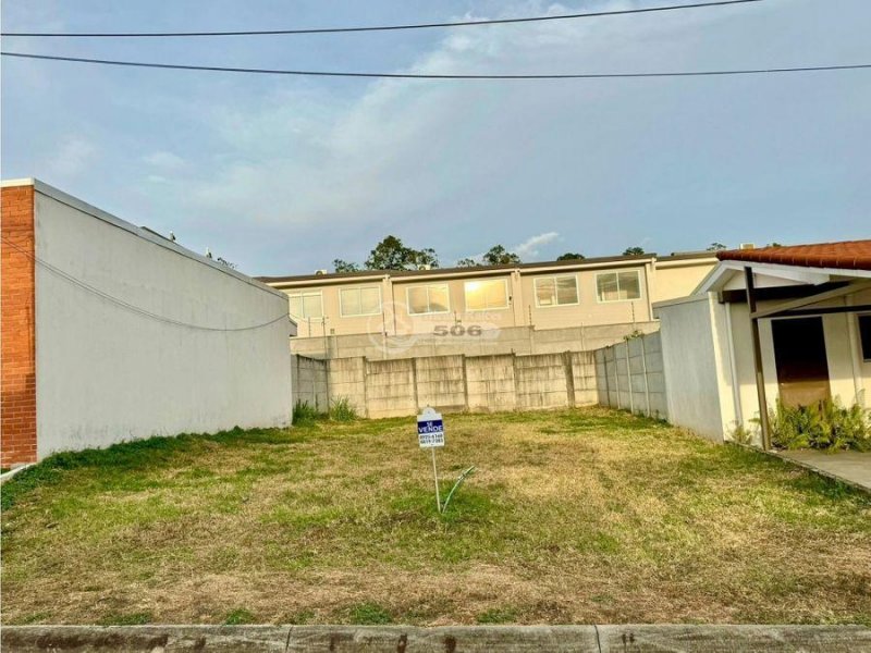 Terreno en Venta en Los Arcos Belén, Heredia