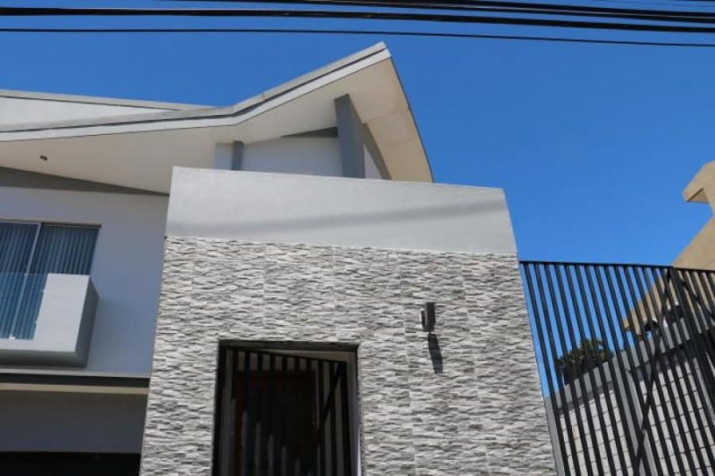 Foto Casa en Venta en Lomas de Ayarco Sur, Curridabat, San José - U$D 260.000 - CAV18339 - BienesOnLine