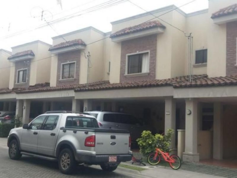 Foto Casa en Venta en La Unión, Cartago - U$D 185.000 - CAV31452 - BienesOnLine