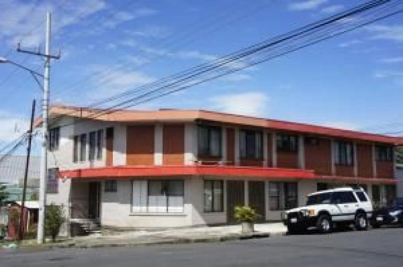 Foto Apartamento en Alquiler en Montes de Oca, San José - U$D 490 - APA27356 - BienesOnLine