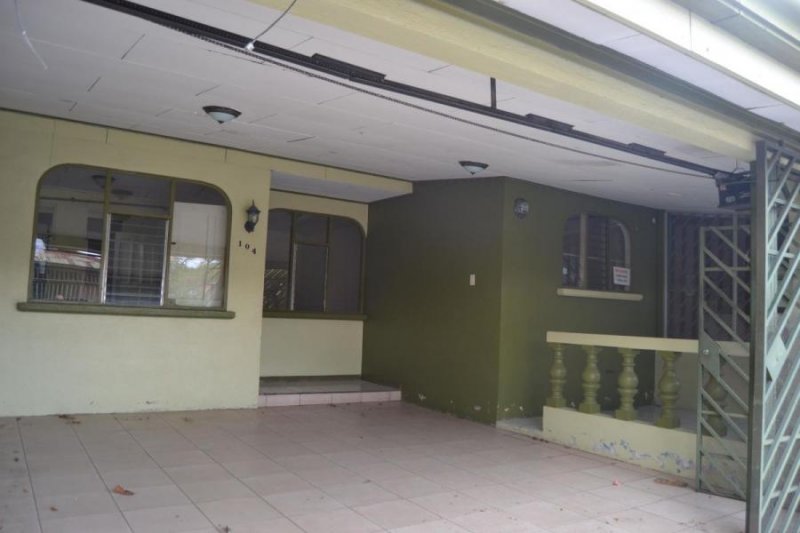 Foto Casa en Venta en Heredia, Heredia - U$D 112.000 - CAV33183 - BienesOnLine