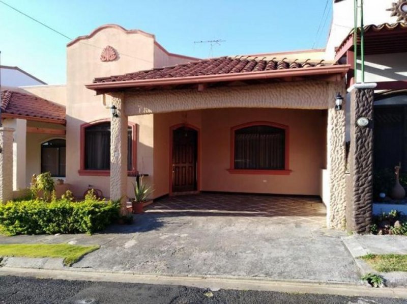 Foto Casa en Venta en San Francisco, San Francisco Heredia, Heredia - ¢ 90.000.000 - CAV45708 - BienesOnLine