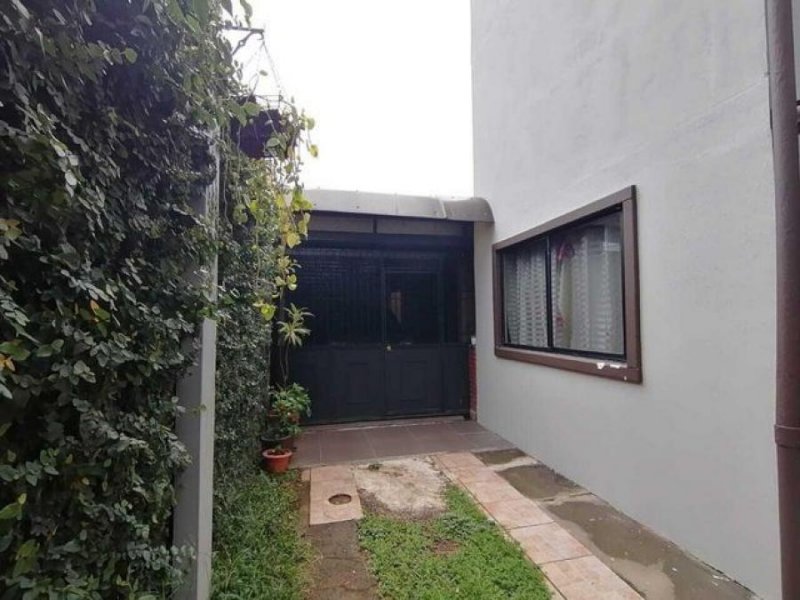 Foto Casa en Venta en Heredia, Heredia - U$D 100.000 - CAV49417 - BienesOnLine